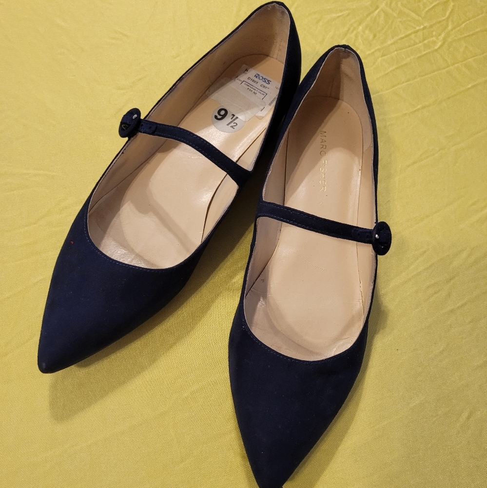 Marc Fisher Navy Flat Shoes